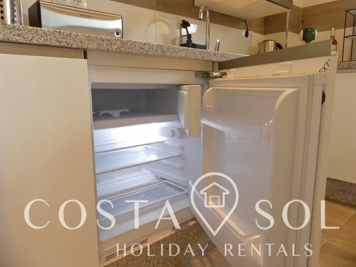 Apartamento Vacacional A 1 Minuto De La Playa - Carihuela Torremolinos Exterior foto